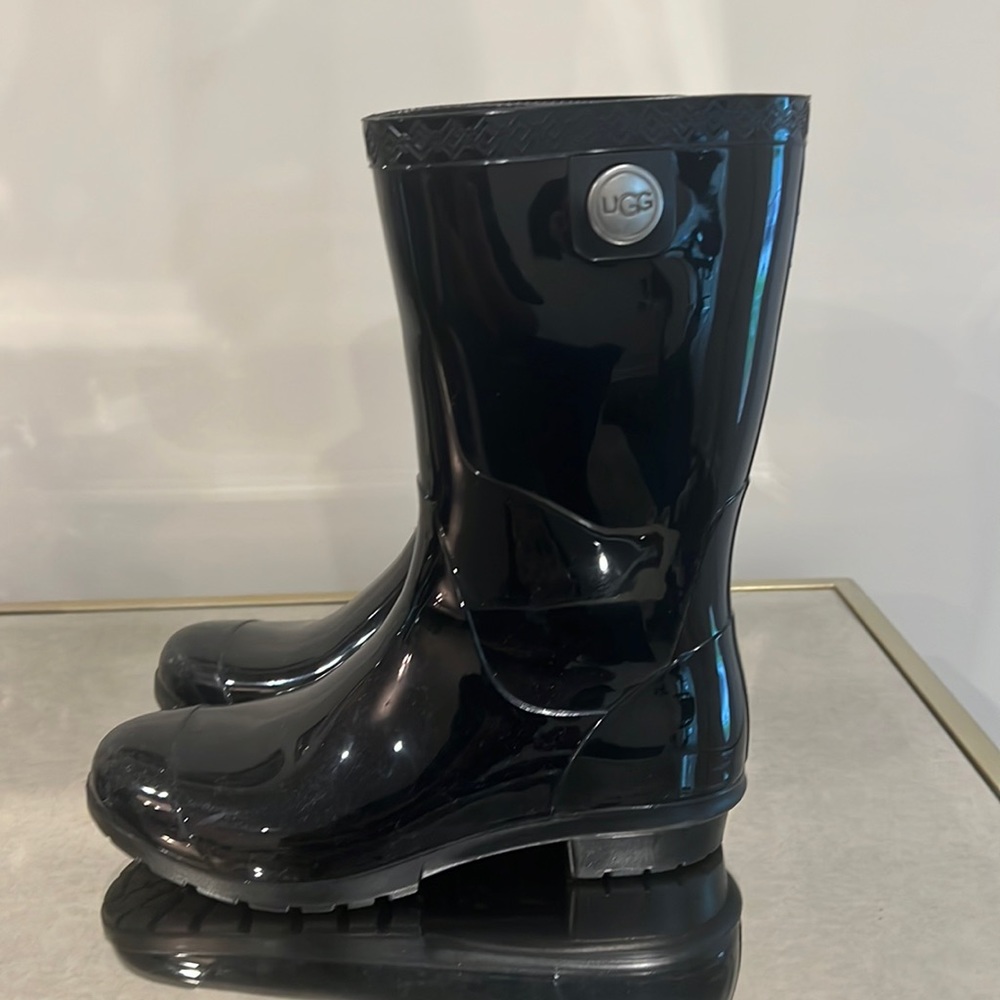 UGG rain boots